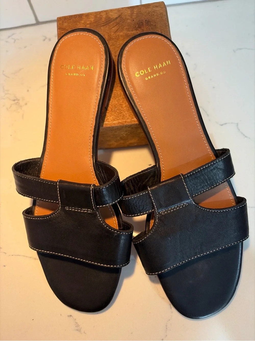 Cole Haan Grand.ØS Black Leather Slide Sandals Women’s Size 7